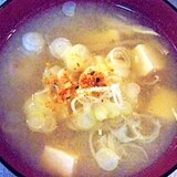 鶏肉入り✿モヤシと豆腐のお味噌汁